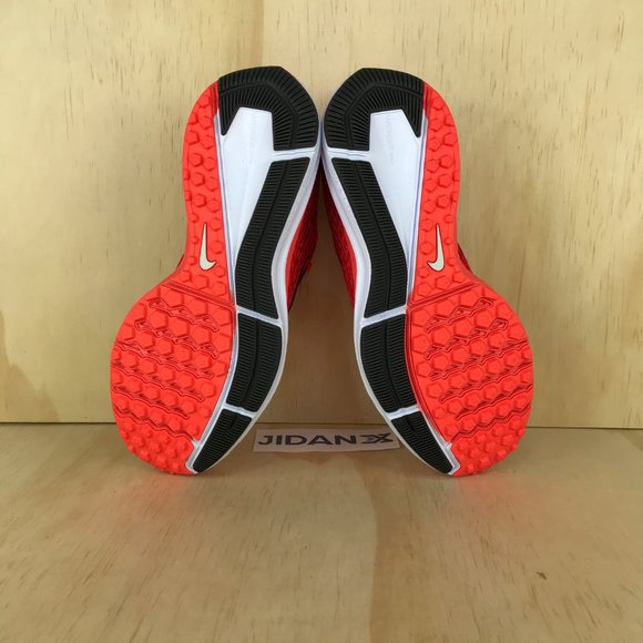 NEW Nike Zoom Winflo 5 Bright Crimson Red - Picture 7 of 9